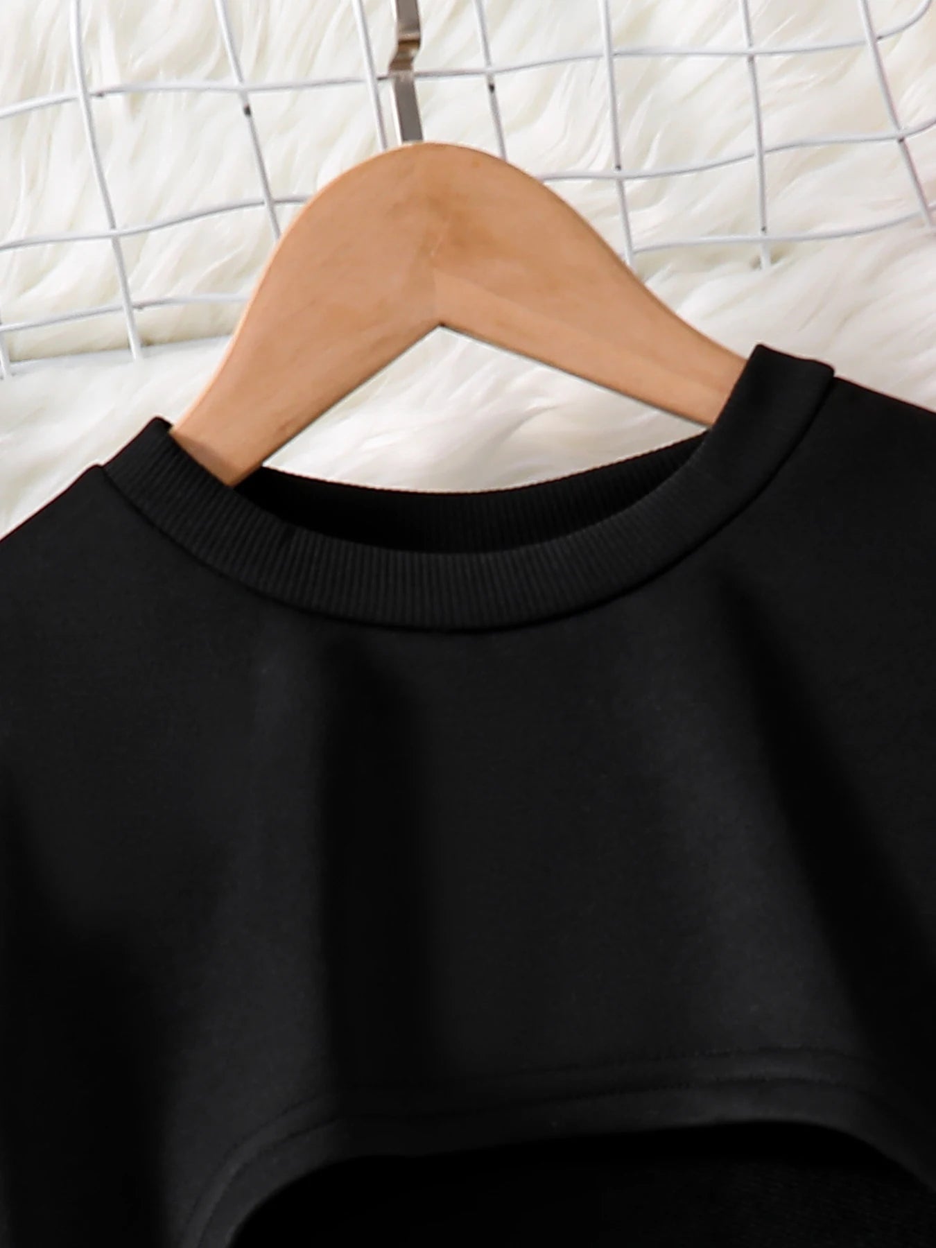 Spring and Autumn girl cute fashion outdoor casual 2-piece round neck long sleeve top + sleeveless plaid dress set